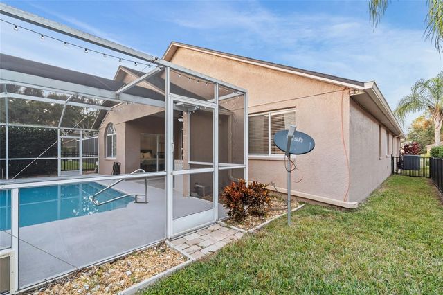 6006 CHELLAS COURT, Lutz, FL 33558