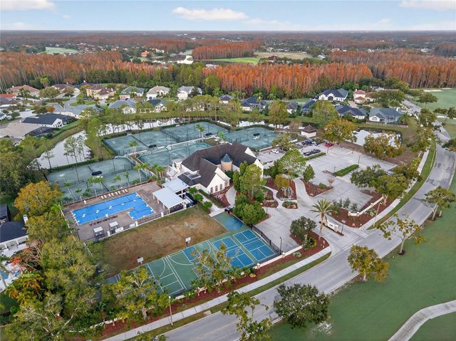 6006 CHELLAS COURT, Lutz, FL 33558