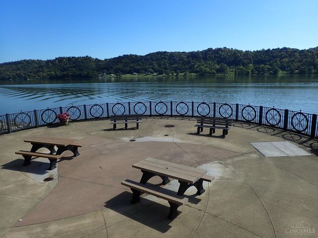 120 S Poplar Street, Rising Sun, IN 47040