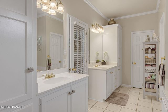 210 Becky Lane, Lafayette, LA 70508