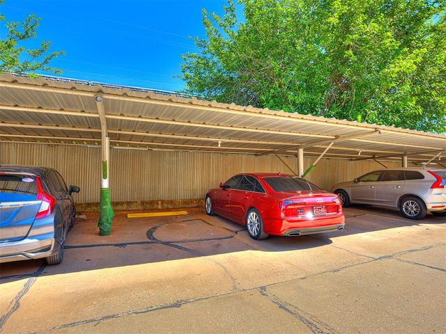 2529 NW 62nd Street 227, Oklahoma City, OK 73112