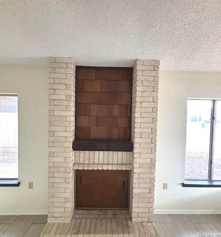 9639 South Bend, San Antonio, TX 78250