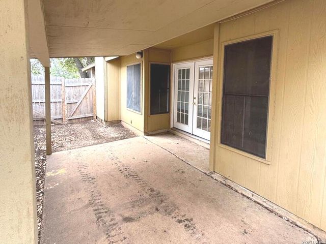 9639 South Bend, San Antonio, TX 78250