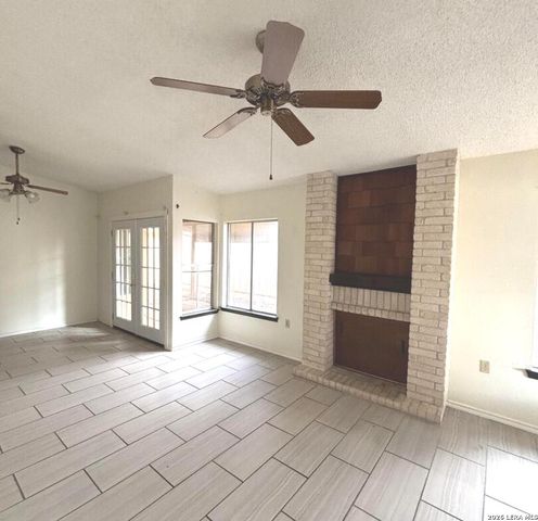 9639 South Bend, San Antonio, TX 78250