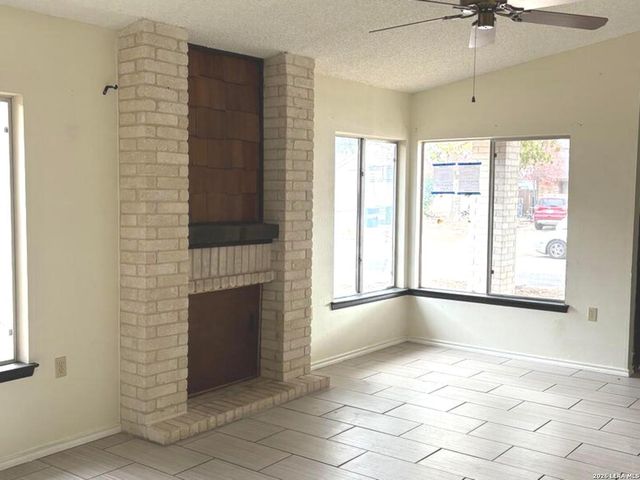 9639 South Bend, San Antonio, TX 78250