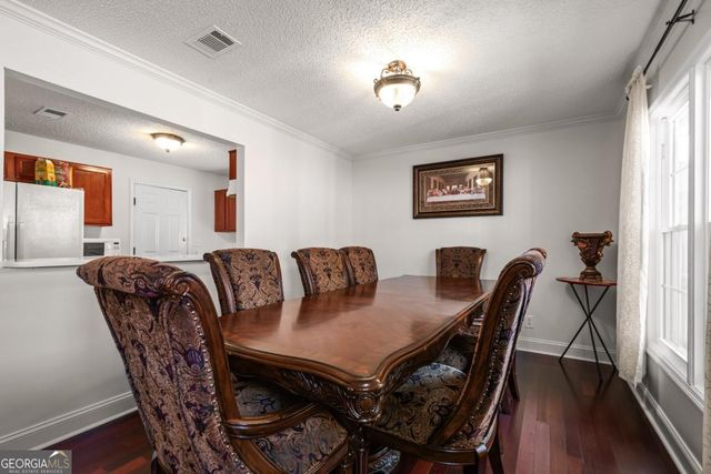89 Quail Run, Cartersville, GA 30120