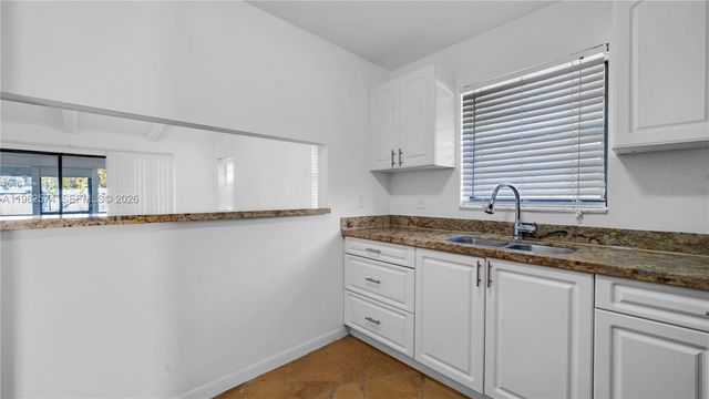 10583 La Placida Dr, Coral Springs, FL 33065