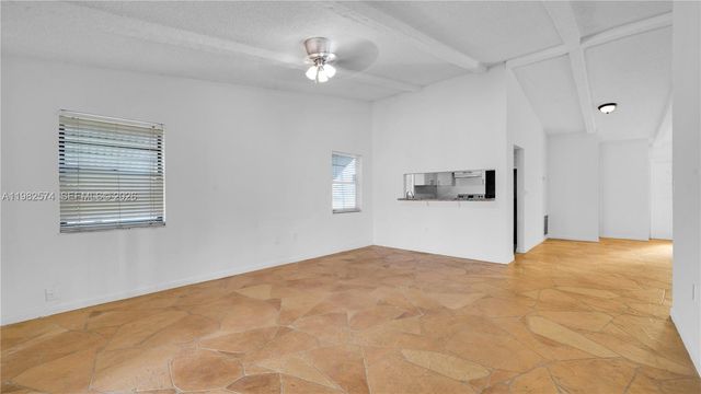 10583 La Placida Dr, Coral Springs, FL 33065