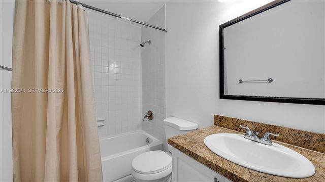 10583 La Placida Dr, Coral Springs, FL 33065