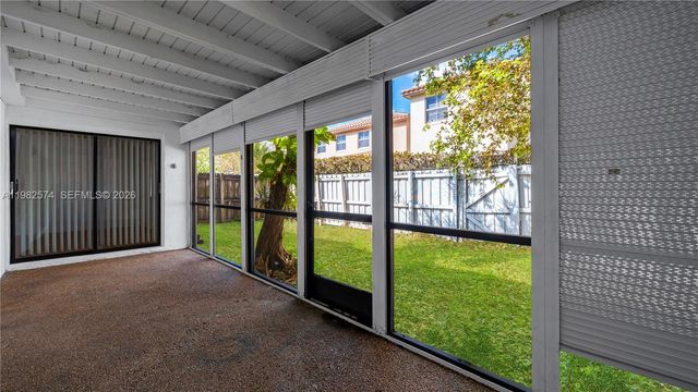 10583 La Placida Dr, Coral Springs, FL 33065