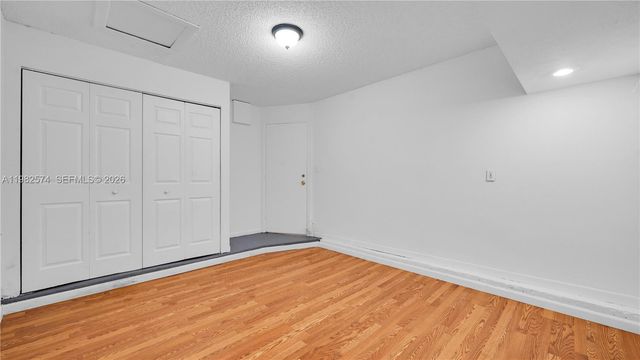 10583 La Placida Dr, Coral Springs, FL 33065