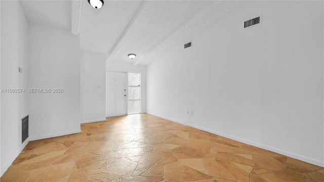 10583 La Placida Dr, Coral Springs, FL 33065