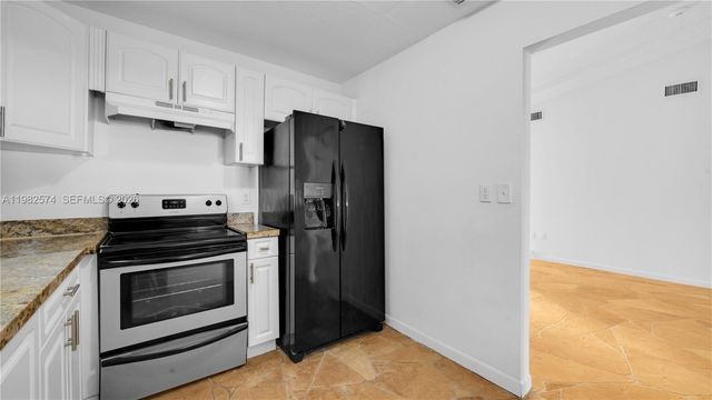 10583 La Placida Dr, Coral Springs, FL 33065