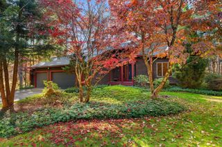 56 School St, Dunstable, MA 01827