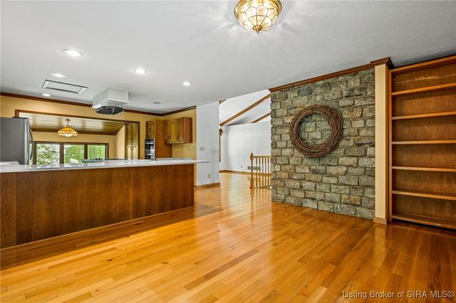 4505 Lake Forest Court, Charlestown, IN 47111