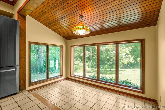 4505 Lake Forest Court, Charlestown, IN 47111