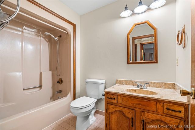 4505 Lake Forest Court, Charlestown, IN 47111