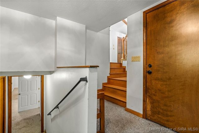 4505 Lake Forest Court, Charlestown, IN 47111