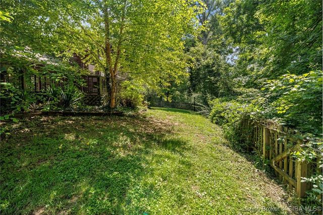 4505 Lake Forest Court, Charlestown, IN 47111