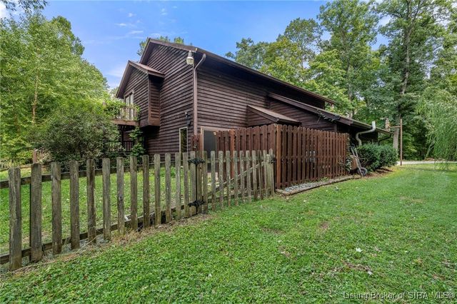 4505 Lake Forest Court, Charlestown, IN 47111