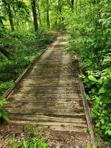 4505 Lake Forest Court, Charlestown, IN 47111