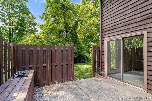 4505 Lake Forest Court, Charlestown, IN 47111