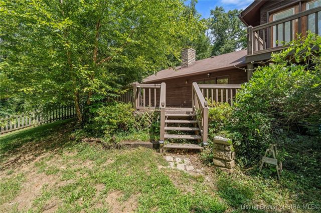 4505 Lake Forest Court, Charlestown, IN 47111