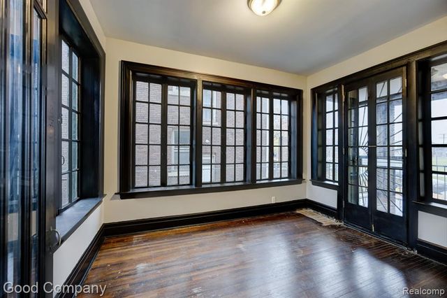 433 E Kirby Street, Detroit, MI 48202