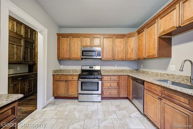 433 E Kirby Street, Detroit, MI 48202