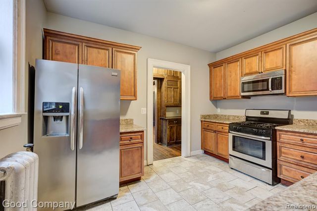 433 E Kirby Street, Detroit, MI 48202