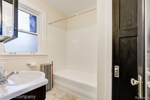 433 E Kirby Street, Detroit, MI 48202