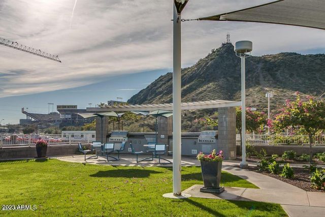 140 E RIO SALADO Parkway 702, Tempe, AZ 85281