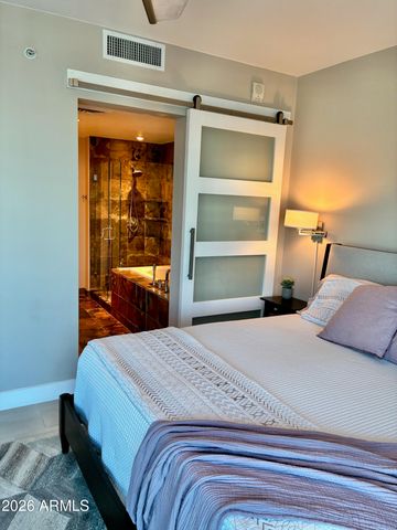 140 E RIO SALADO Parkway 702, Tempe, AZ 85281