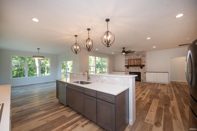 5326 Gainsboro Drive, West Lafayette, IN 47906