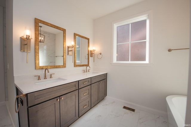 5326 Gainsboro Drive, West Lafayette, IN 47906