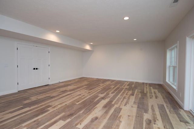 5326 Gainsboro Drive, West Lafayette, IN 47906