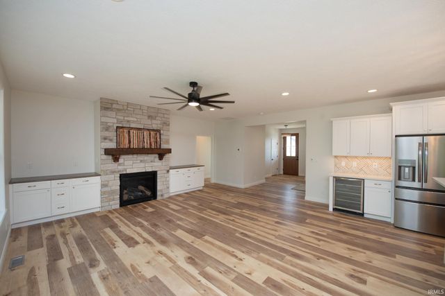 5326 Gainsboro Drive, West Lafayette, IN 47906