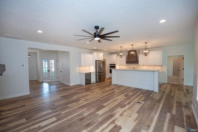 5326 Gainsboro Drive, West Lafayette, IN 47906