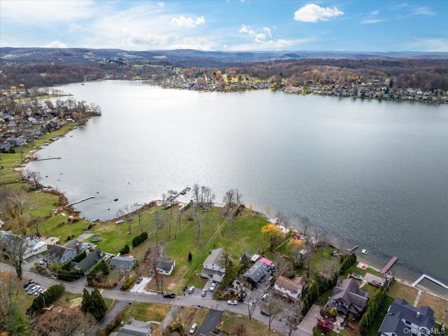 69 Vails Lake Shore Drive, Brewster, NY 10509