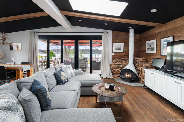 69 Vails Lake Shore Drive, Brewster, NY 10509