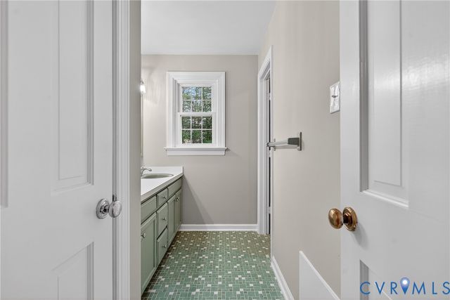 1809 Elmart Ln, North Chesterfield, VA 23235