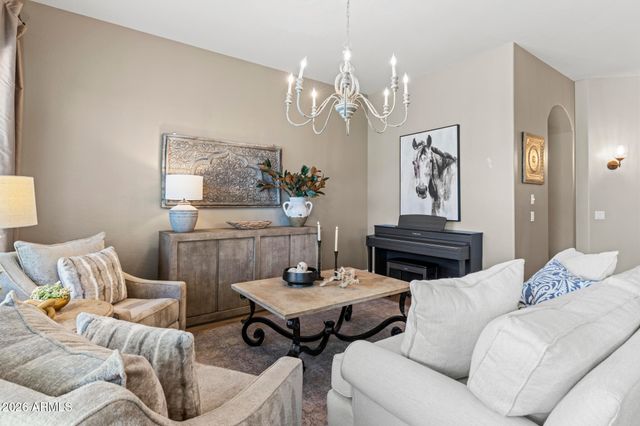 3948 E PARKSIDE Lane, Phoenix, AZ 85050