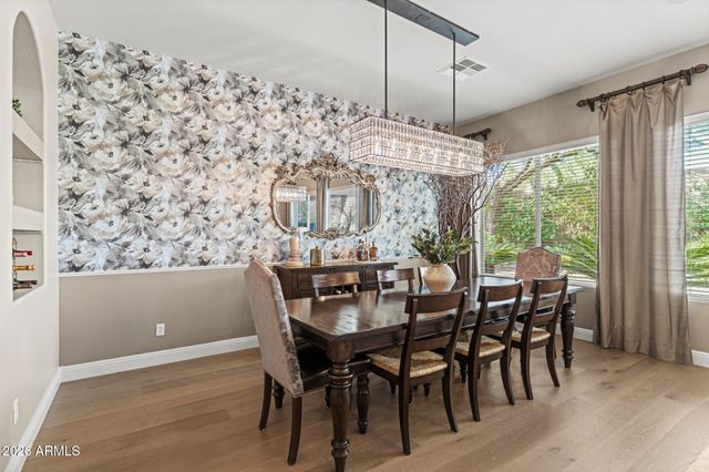 3948 E PARKSIDE Lane, Phoenix, AZ 85050