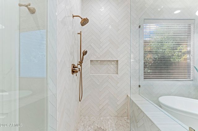 3948 E PARKSIDE Lane, Phoenix, AZ 85050