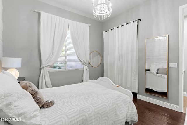 3948 E PARKSIDE Lane, Phoenix, AZ 85050