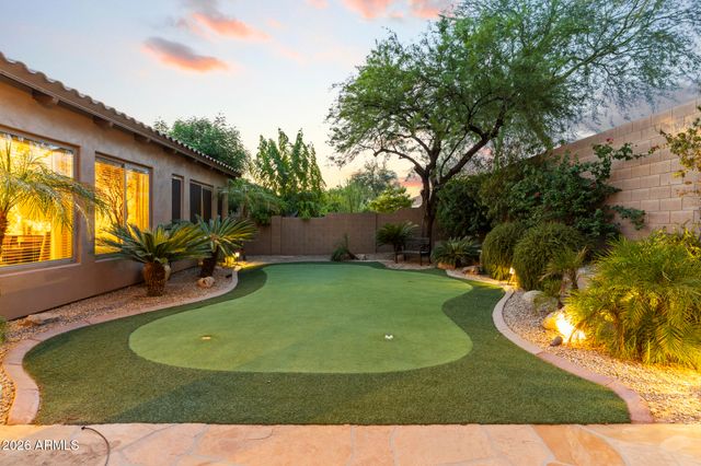 3948 E PARKSIDE Lane, Phoenix, AZ 85050