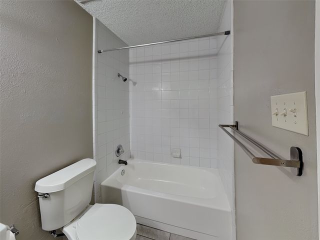 701 Admiralty Way, Fort Worth, TX 76108