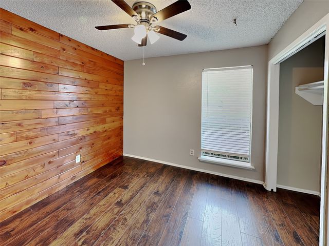 701 Admiralty Way, Fort Worth, TX 76108