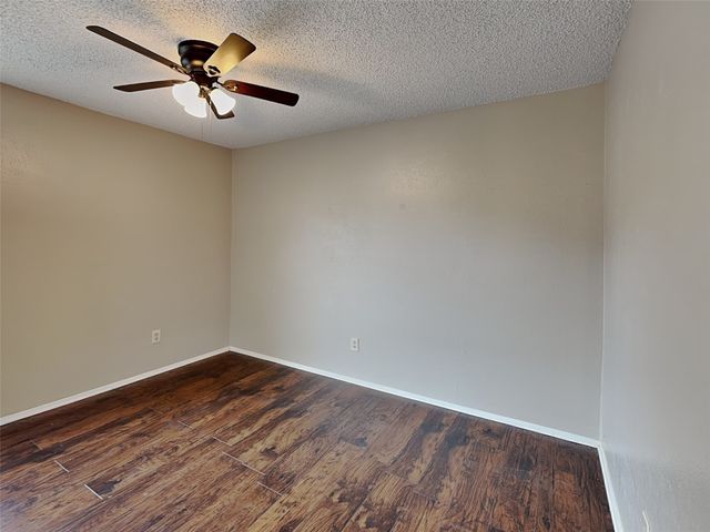 701 Admiralty Way, Fort Worth, TX 76108