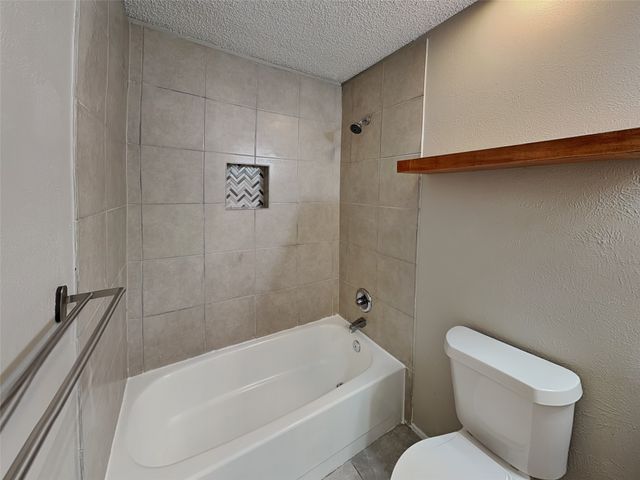 701 Admiralty Way, Fort Worth, TX 76108